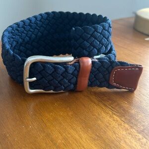 Dockers - Mesh Navy Melt w/ Brown Leather Accents & Silver buckle 34-36 Size Med